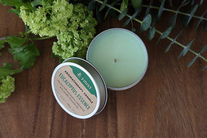 Eucalyptus essence candle image 1